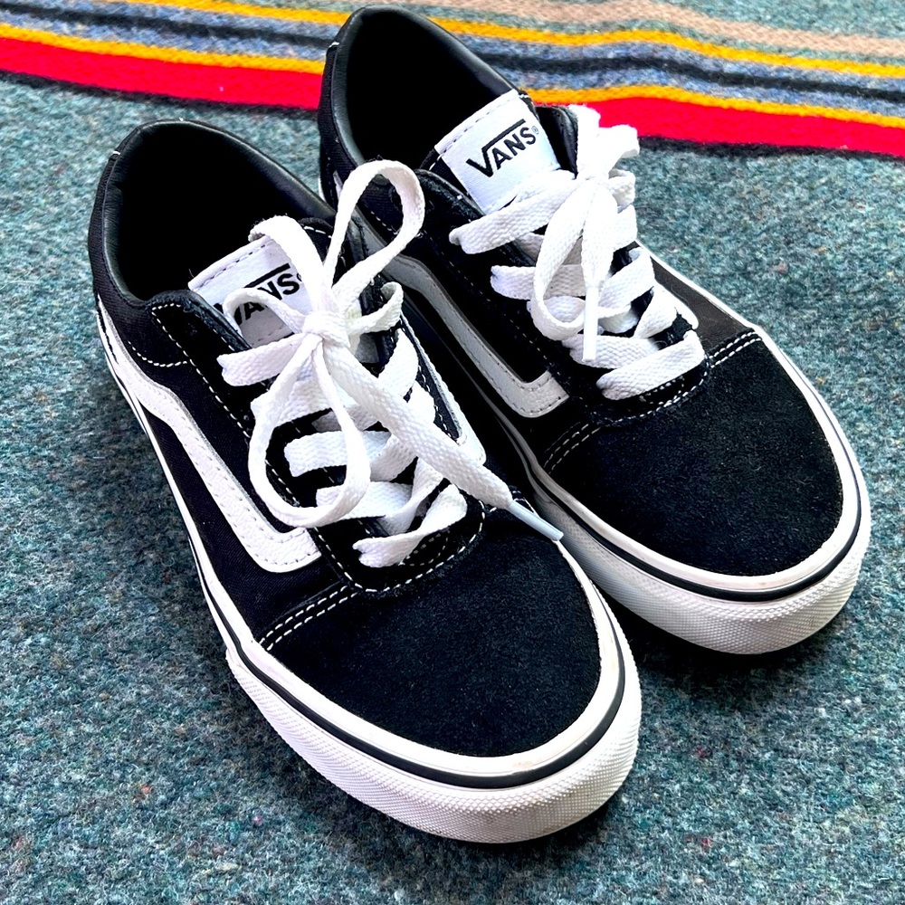 Vans Old Skool Classics Youth Size 13